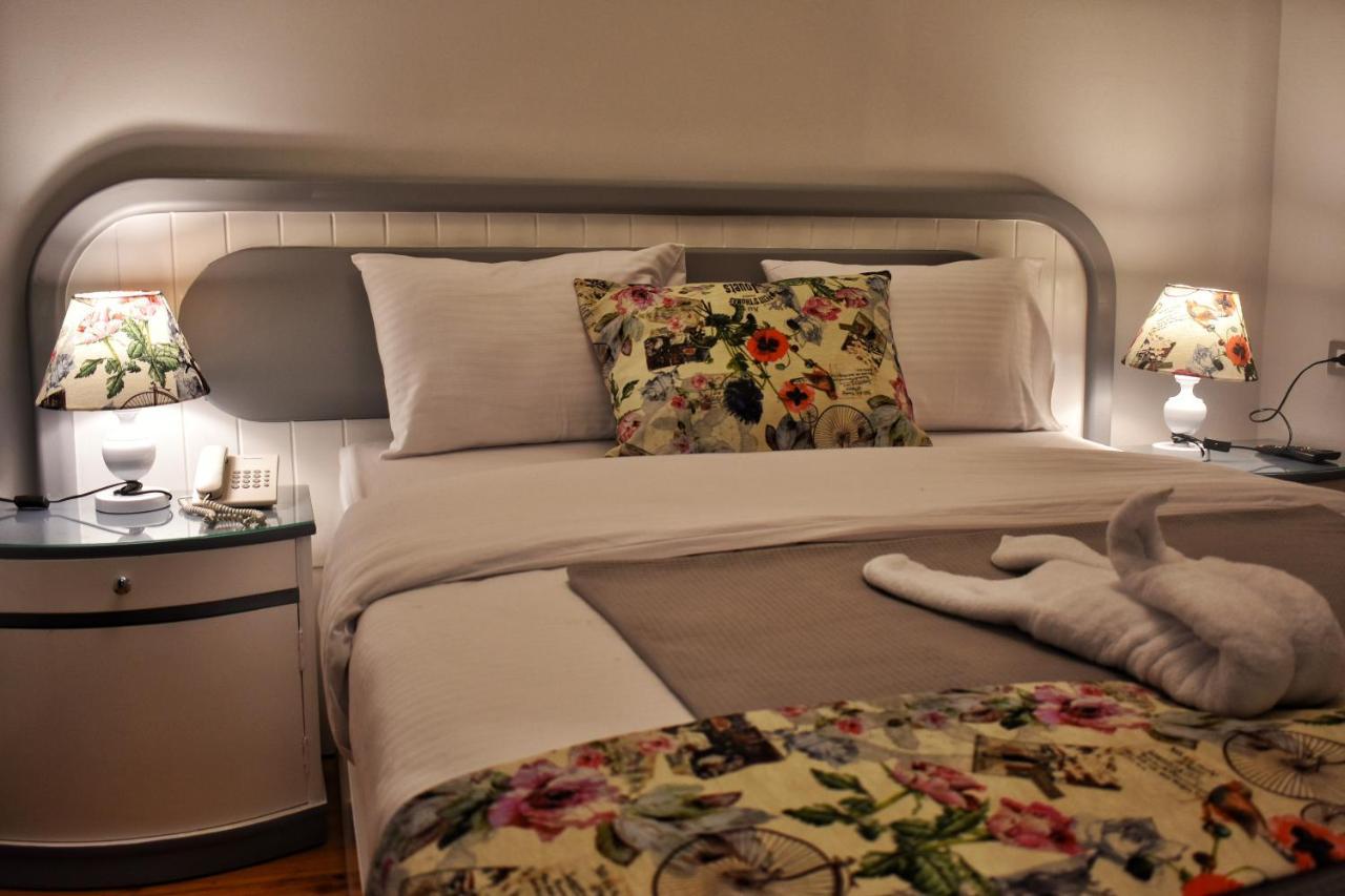 Columbia Sky City Hotel カイロ エクステリア 写真