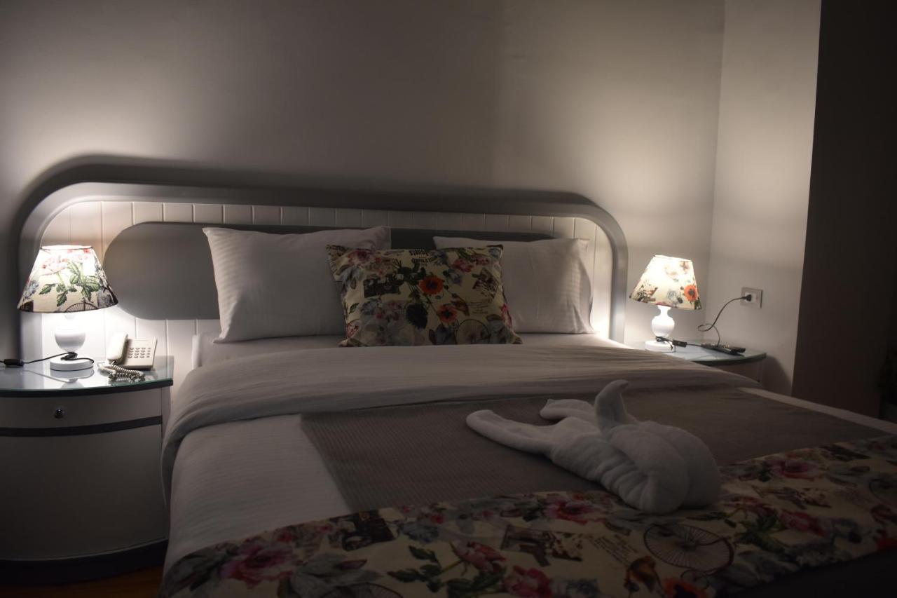 Columbia Sky City Hotel カイロ エクステリア 写真